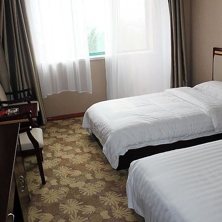 China Rushan Champs Elysees Hotel Shandong Екстер'єр фото